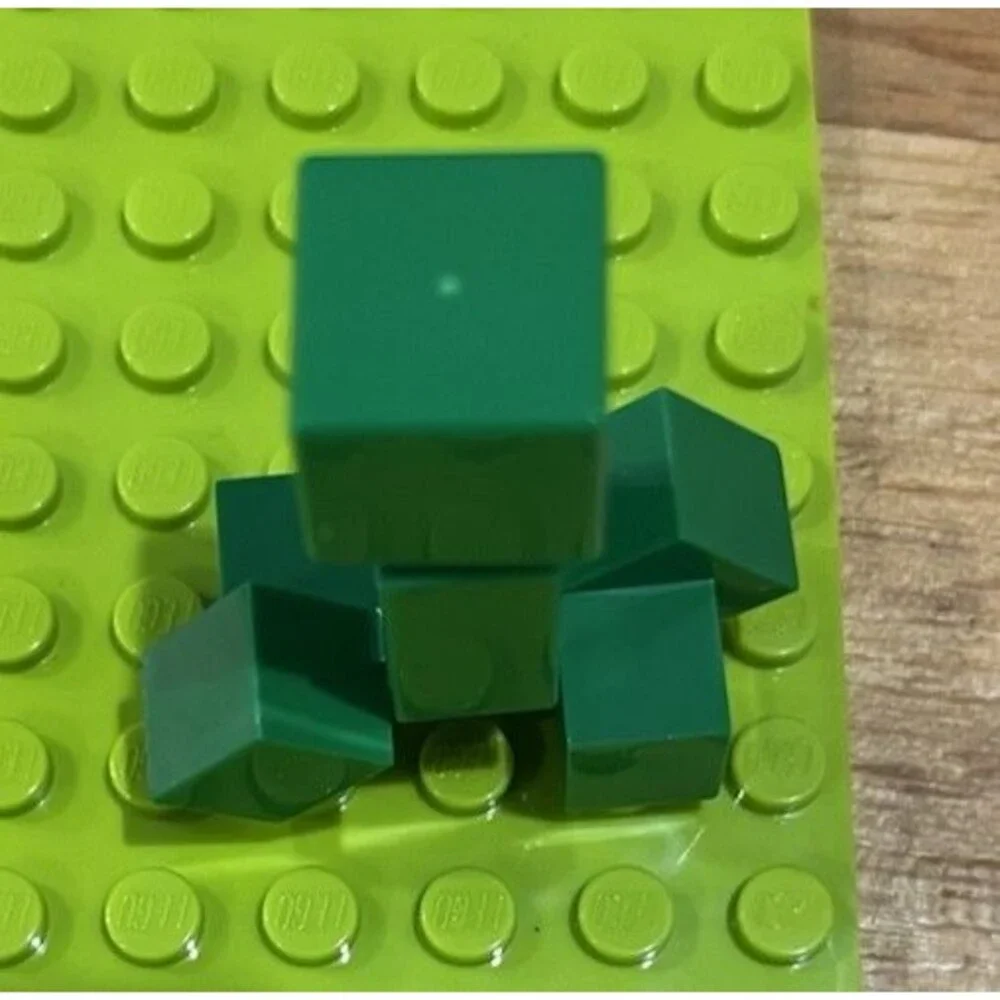 LEGO Minifigure Creeper Minecraft Minifigure min012 Retired Fast Shipping - Picture 6 of 7